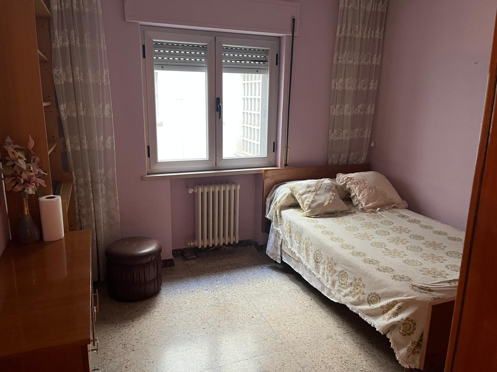 10 Piso en venta en Avenida de Alfonso VI