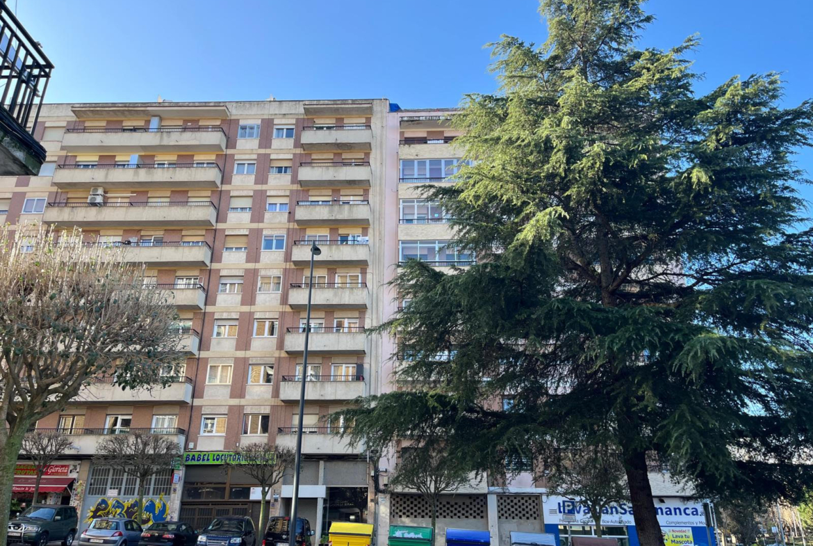 Piso en venta en Avenida de Alfonso VI