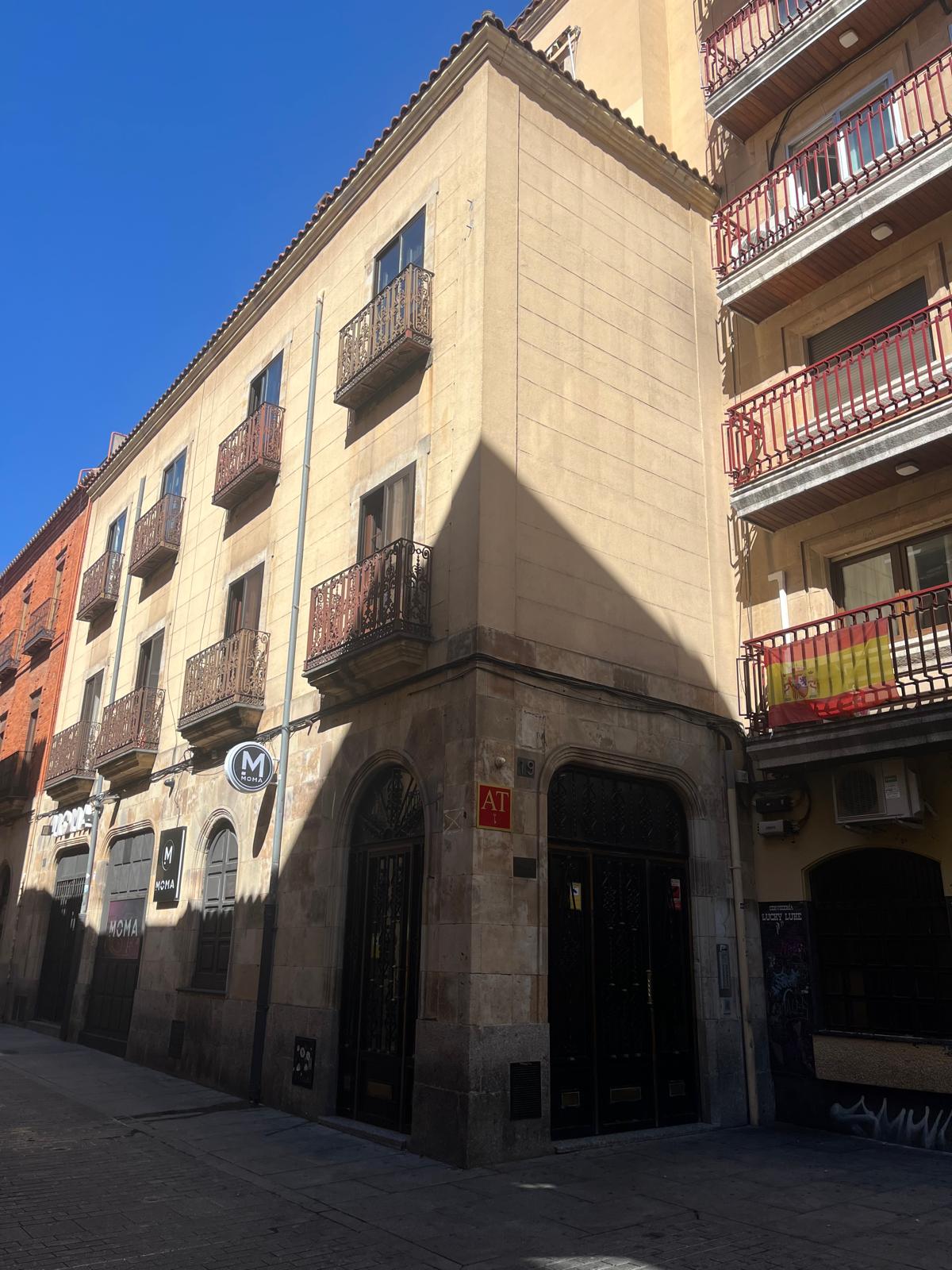 PISO JUNTO A LA PLAZA MAYOR