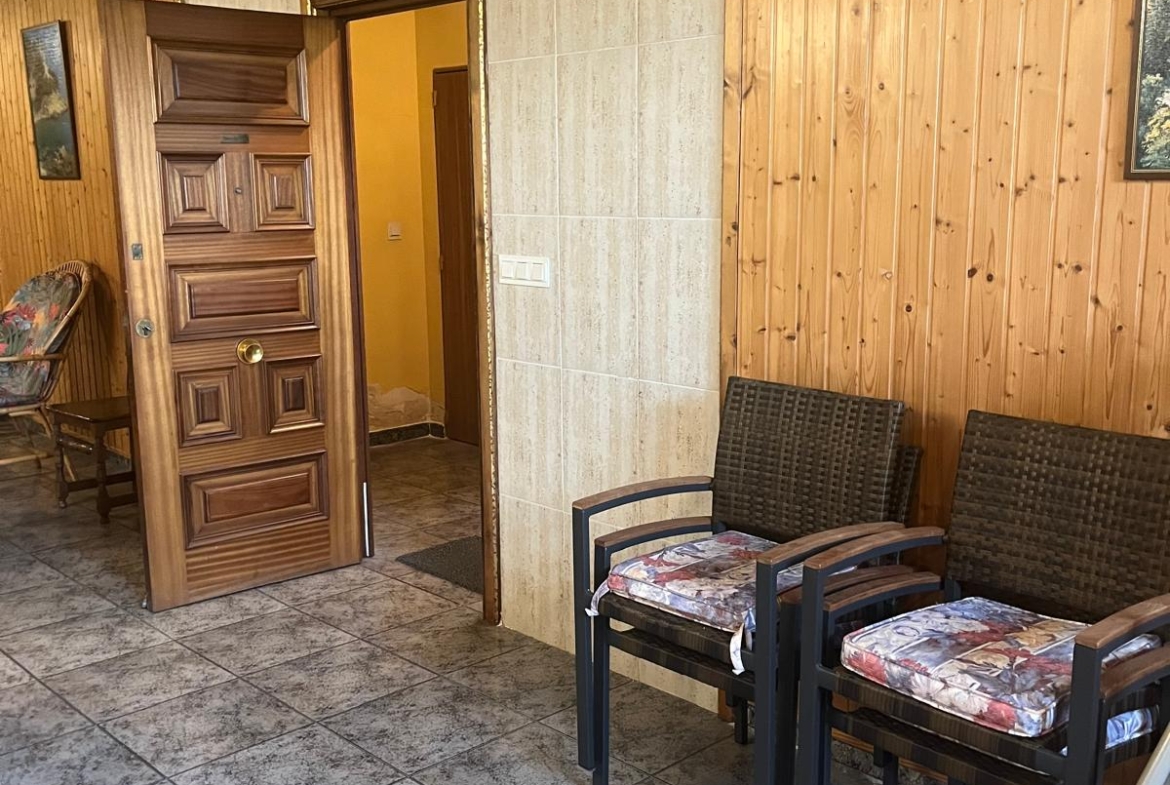 Chalet en Urbanizacion los Almendros ( Villamayor)
