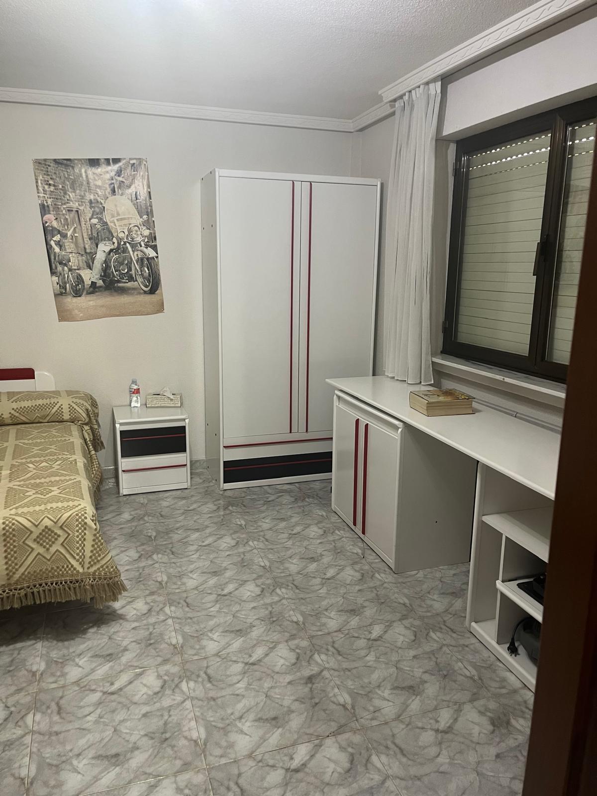 d5198c44-c7d2-4498-9735-c22b27e03ab9 Chalet en Urbanizacion los Almendros ( Villamayor)