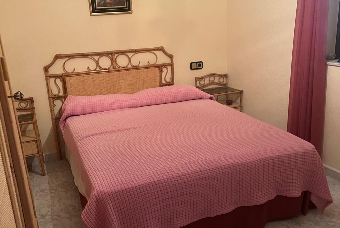 Chalet en Urbanizacion los Almendros ( Villamayor)